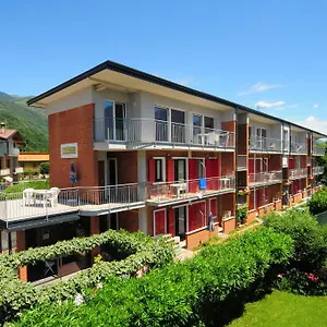 Windsurf Hotel apartamentowy Domaso